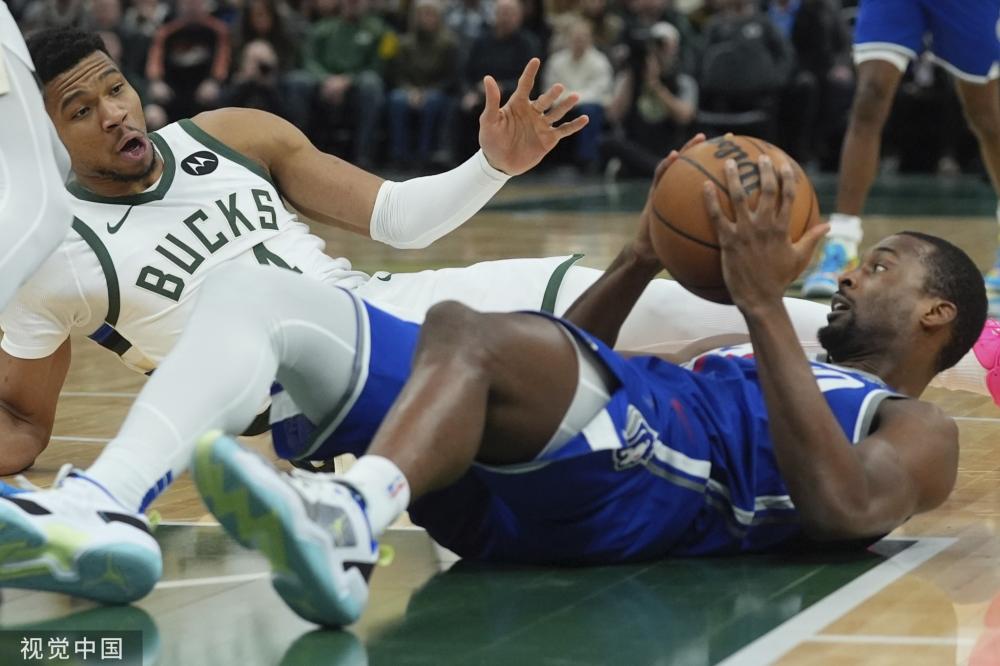 足球队在国 足球队在国