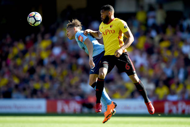 觑其他竞争 觑其他竞争