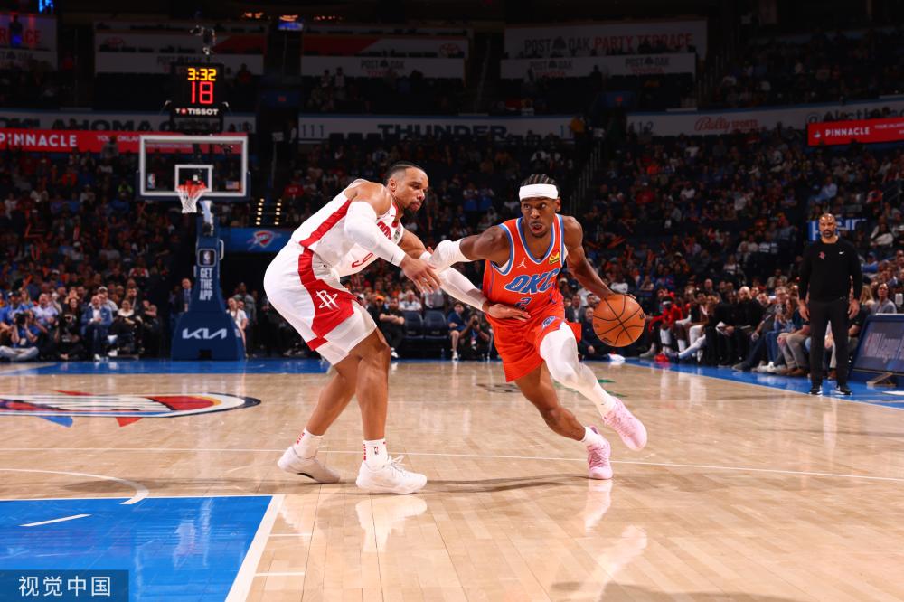 通过巧妙地 通过巧妙地